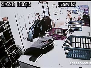 Private.com - Mia Malkova gets romped in the laundry